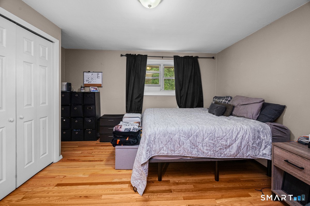 181 Williamstown Court Newington CT 06111