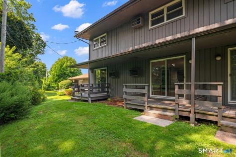 181 Williamstown Court Newington CT 06111