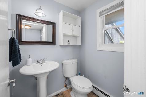 181 Williamstown Court Newington CT 06111