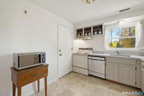 345 Dunfey Lane Windsor CT 06095
