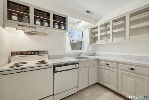 345 Dunfey Lane Windsor CT 06095