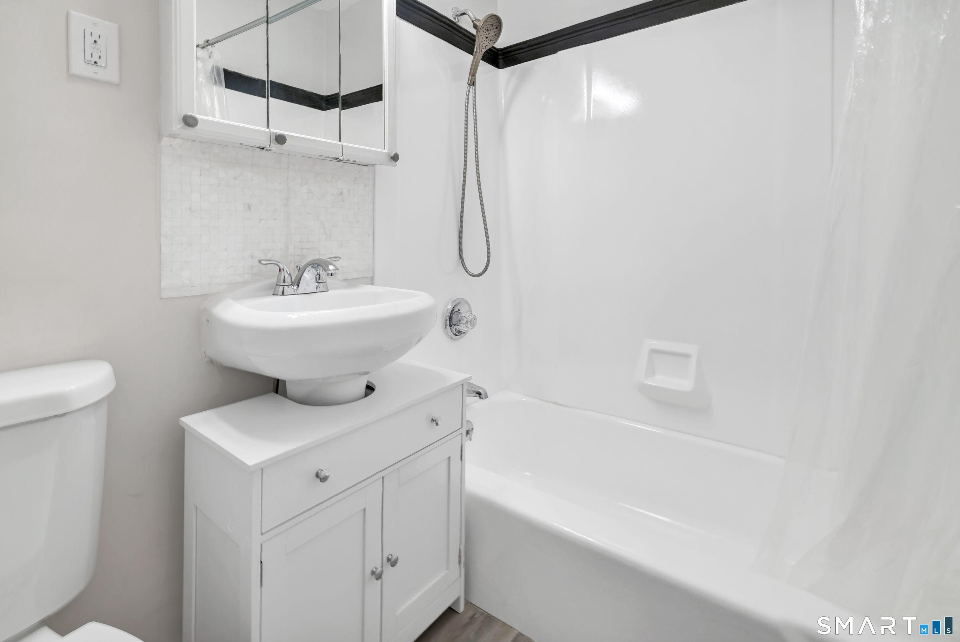 11 Savin Park West Haven CT 06516
