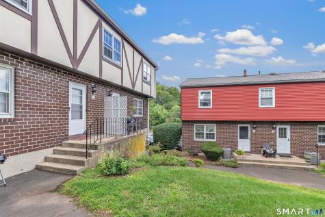 11 Savin Park West Haven CT 06516