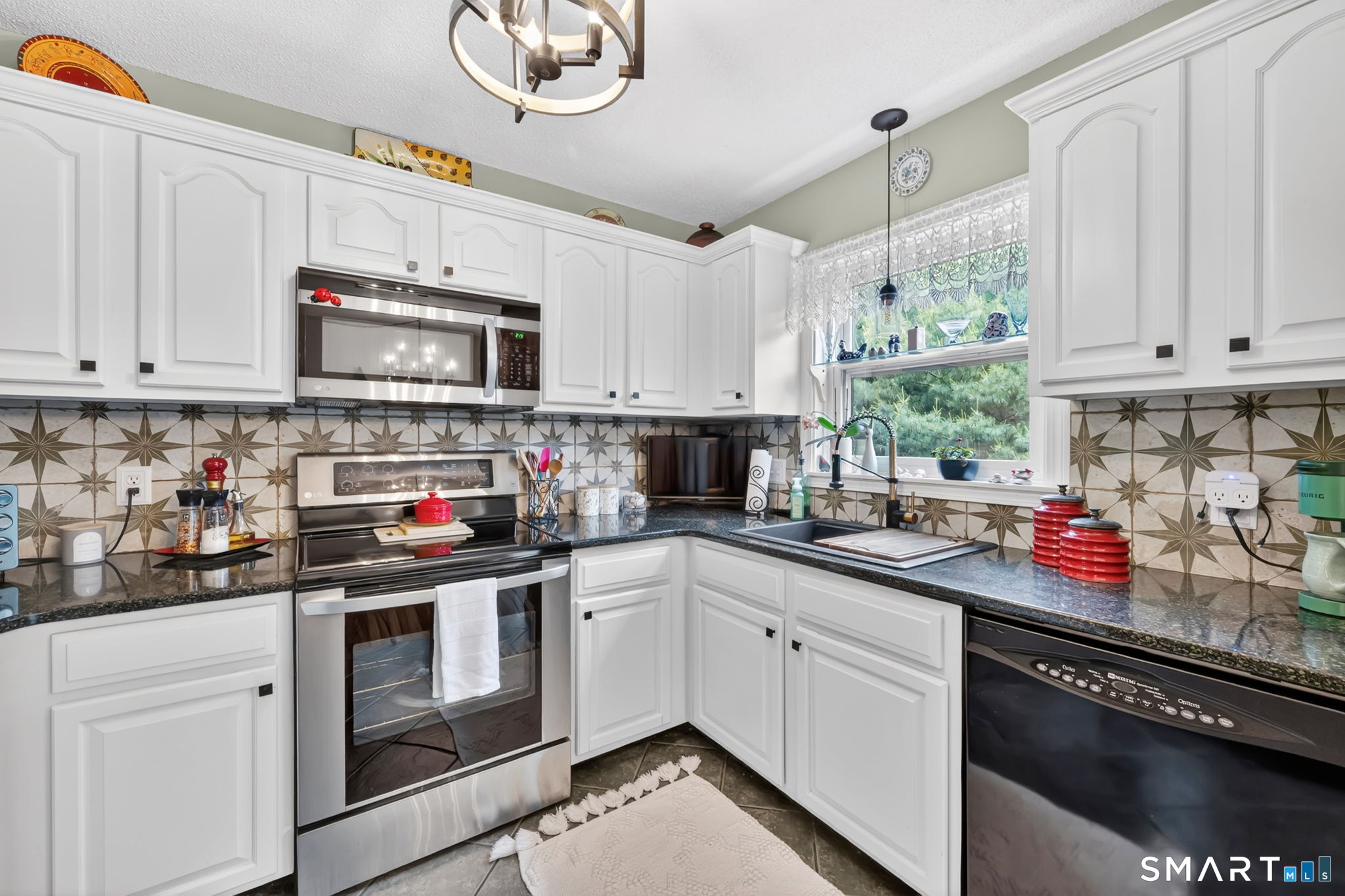 103 Lake Vista Drive East Hampton CT 06424
