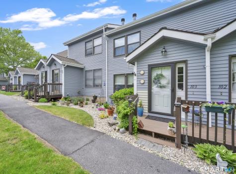 103 Lake Vista Drive East Hampton CT 06424