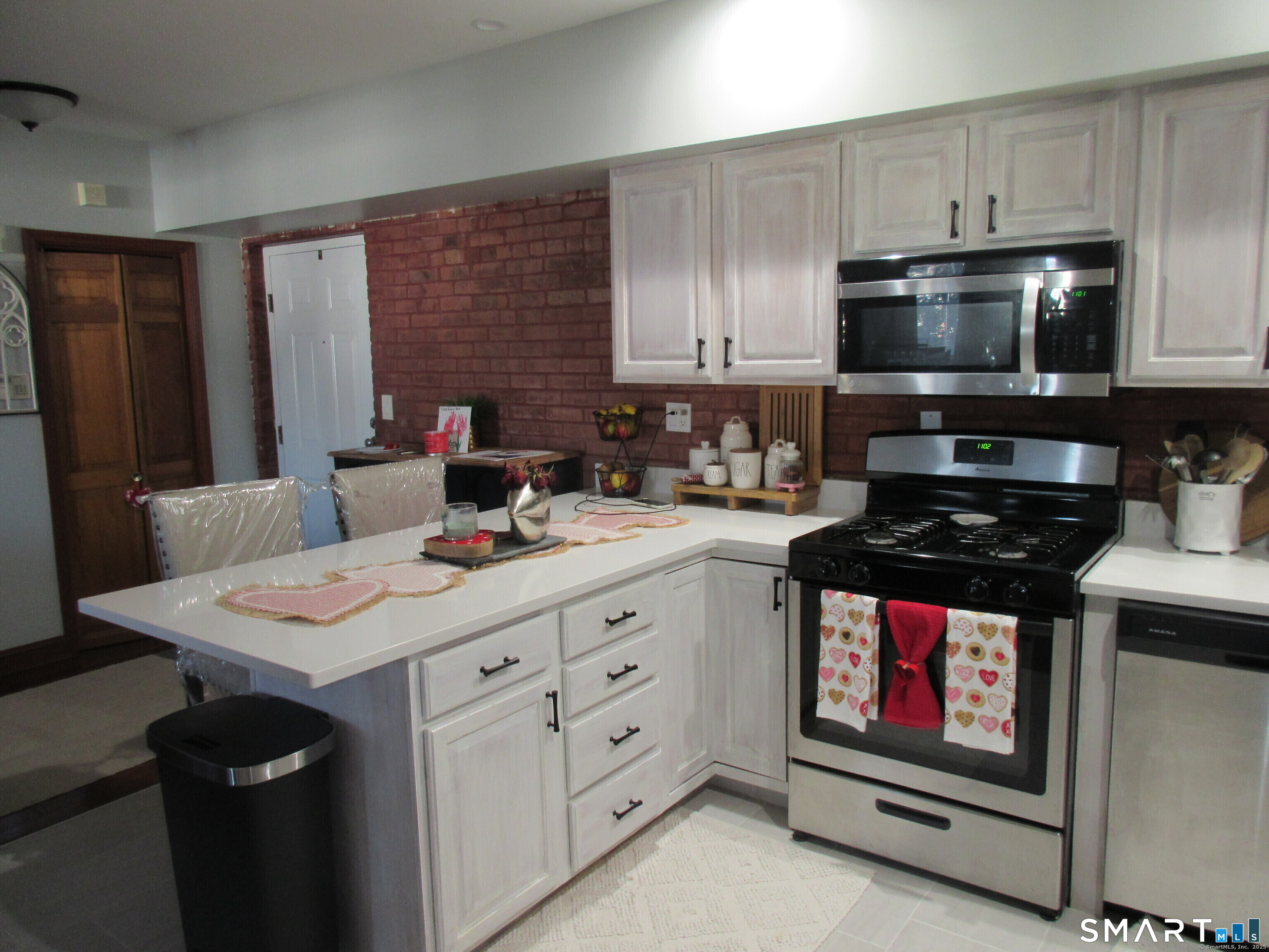 75 Wheeler Avenue Bridgeport CT 06606