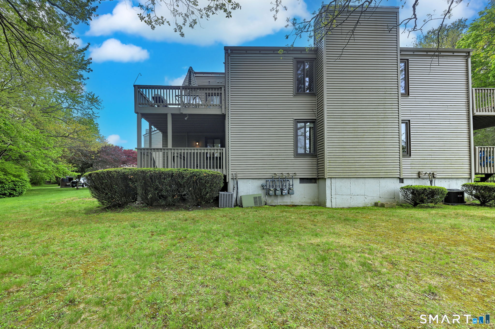 14 Greenbriar Drive Farmington CT 06032