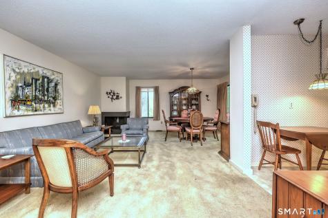 14 Greenbriar Drive Farmington CT 06032