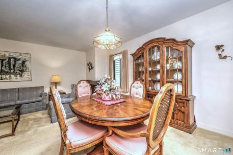 14 Greenbriar Drive Farmington CT 06032