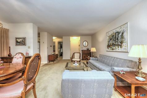 14 Greenbriar Drive Farmington CT 06032