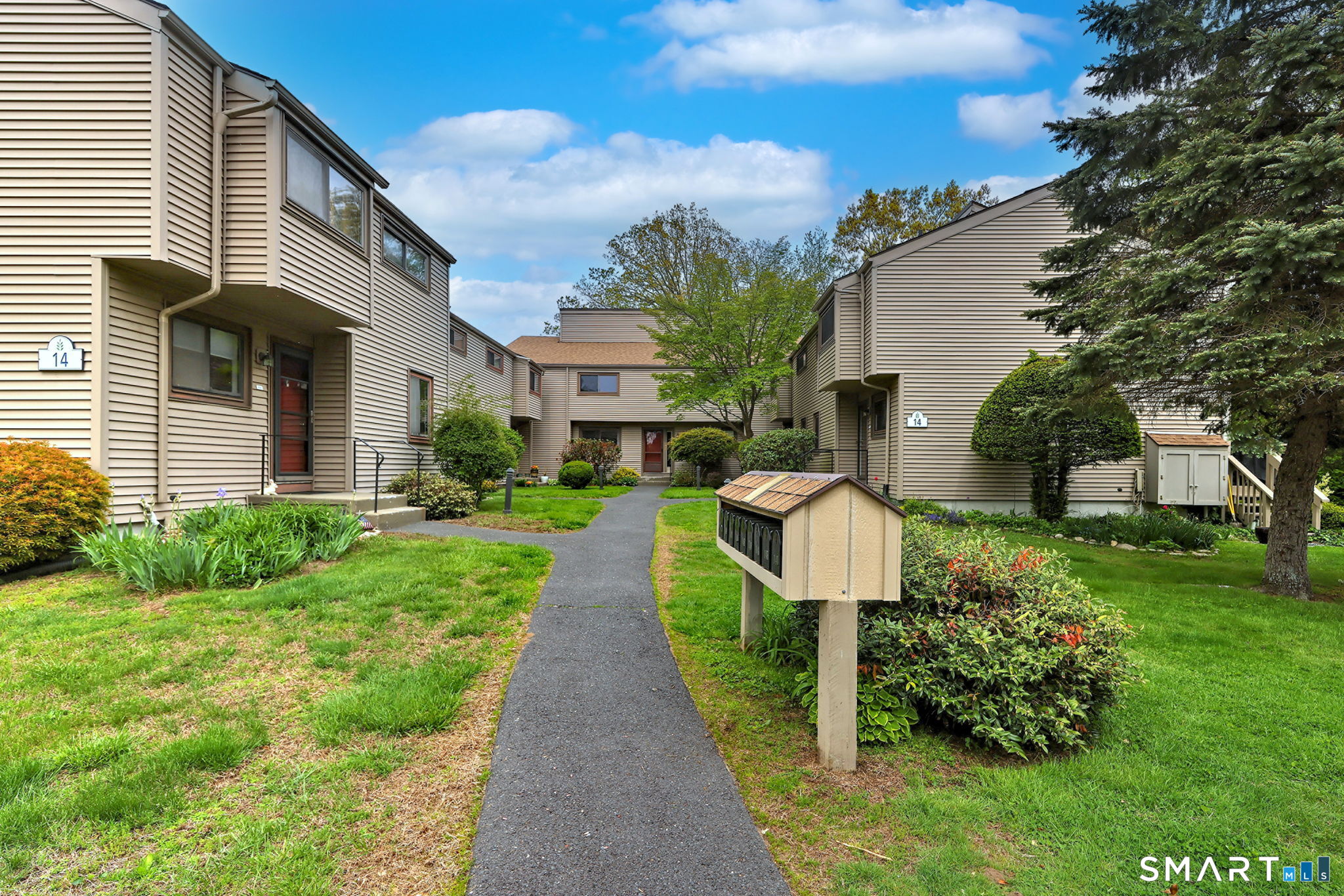 14 Greenbriar Drive Farmington CT 06032