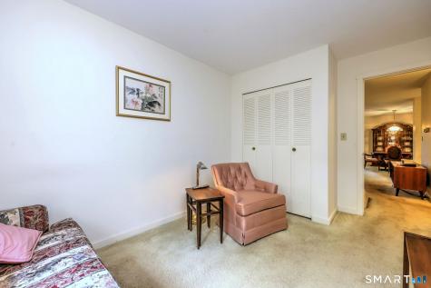 14 Greenbriar Drive Farmington CT 06032