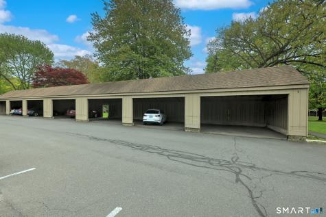 14 Greenbriar Drive Farmington CT 06032