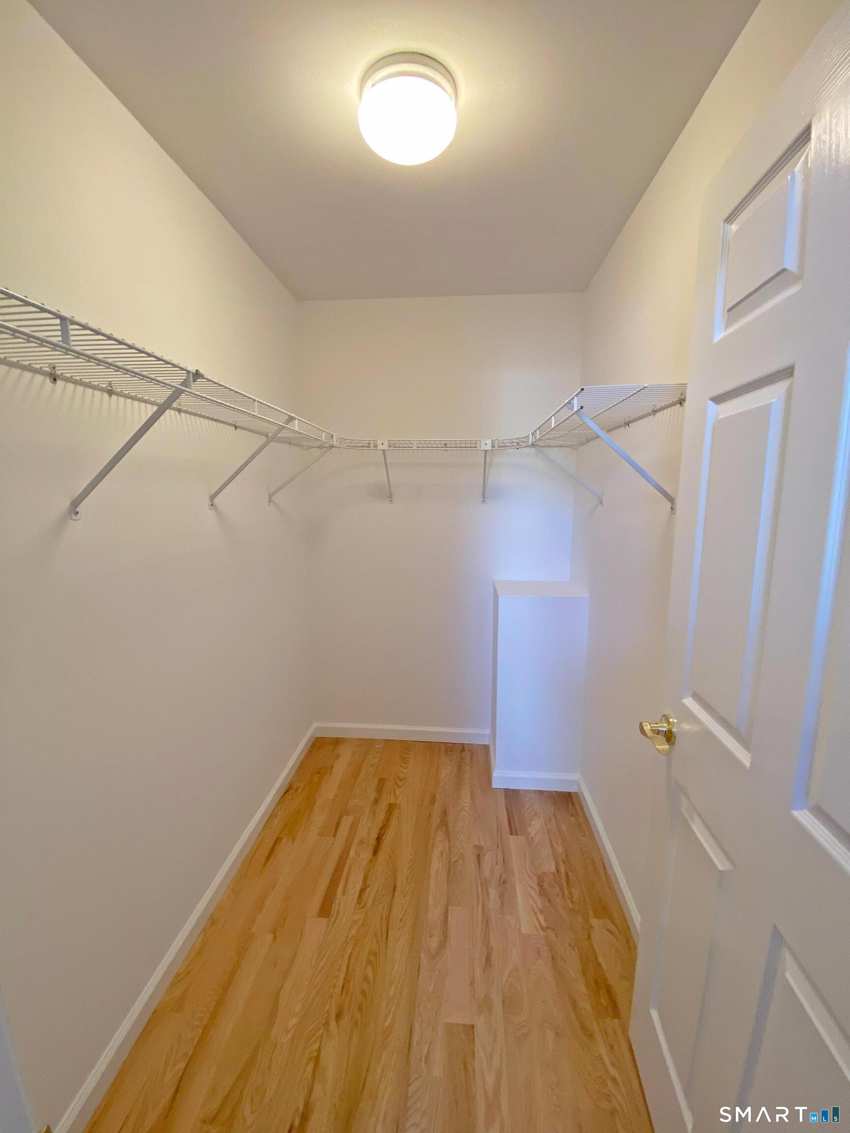 8 Saint George Place Newtown CT 06482