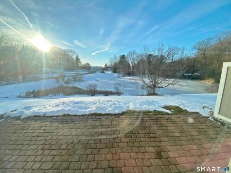 8 Saint George Place Newtown CT 06482
