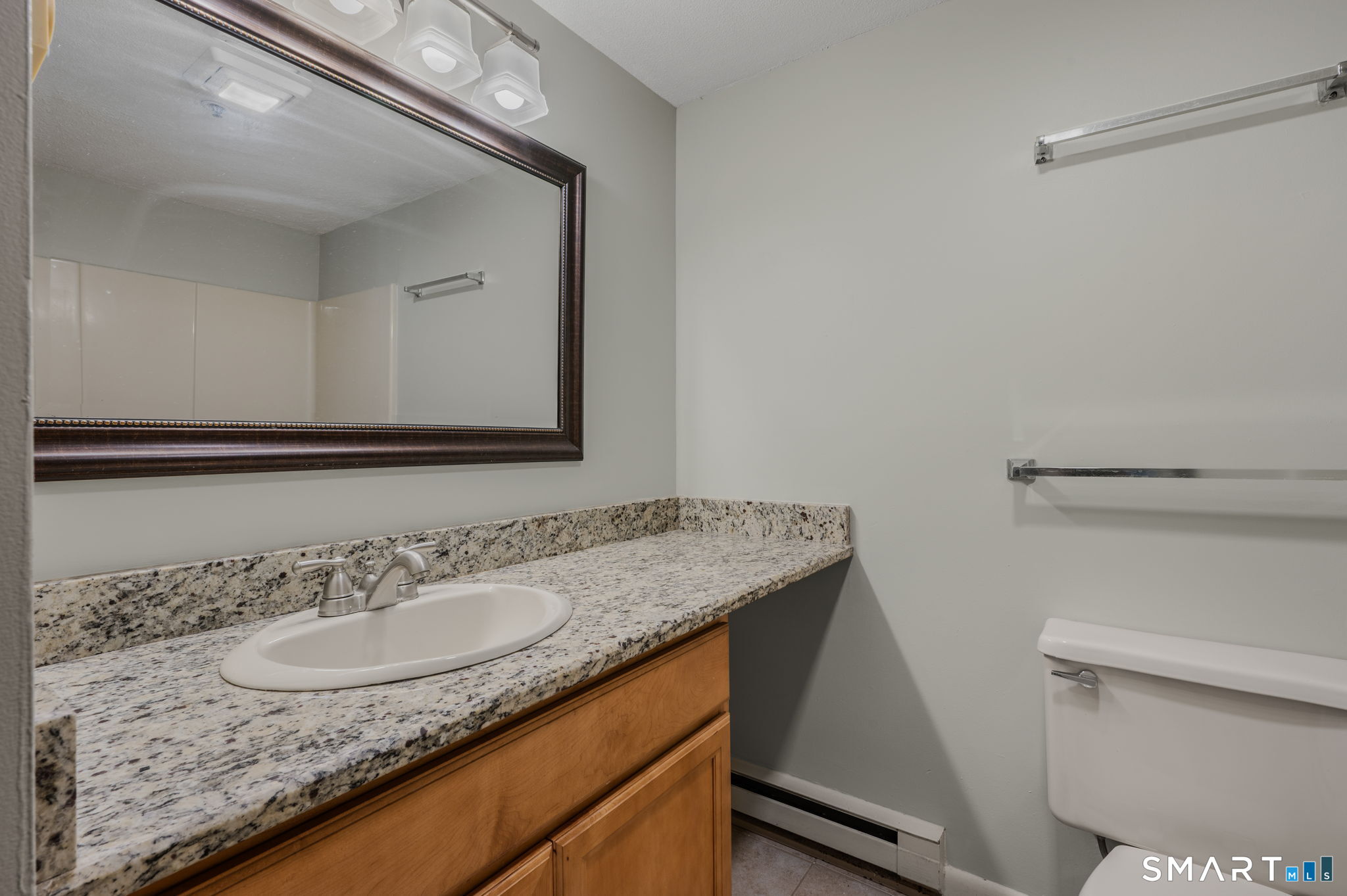82 Longview Street Waterford CT 06385