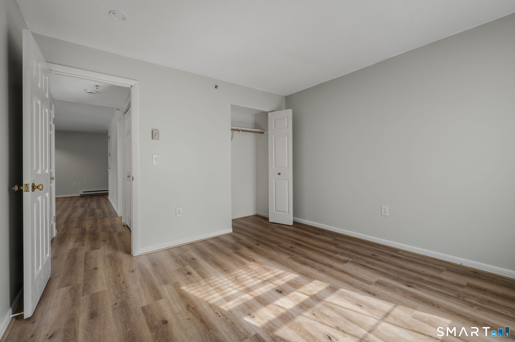82 Longview Street Waterford CT 06385