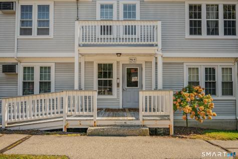82 Longview Street Waterford CT 06385