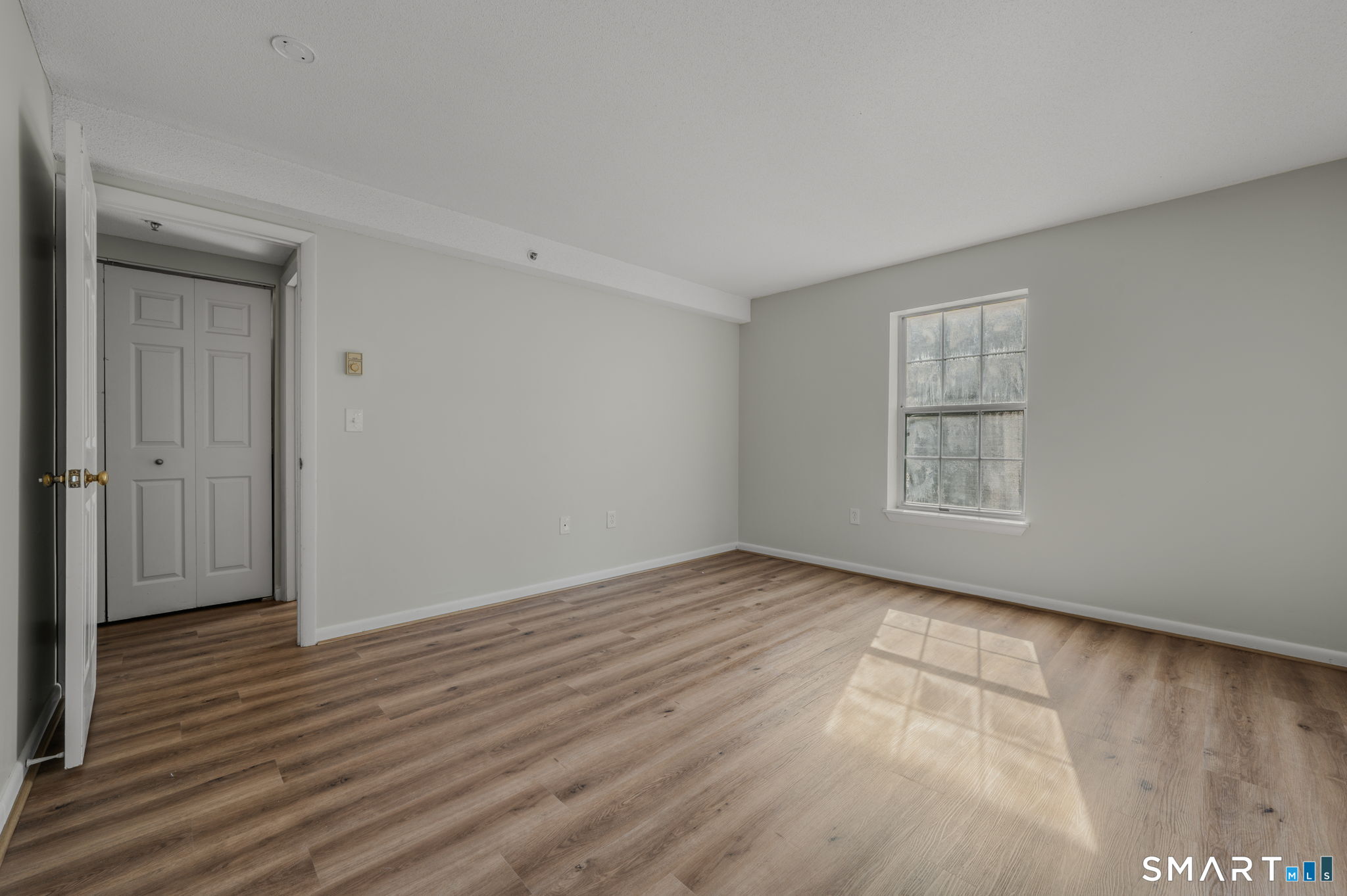 82 Longview Street Waterford CT 06385