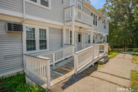82 Longview Street Waterford CT 06385