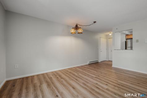 82 Longview Street Waterford CT 06385