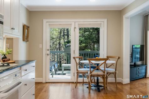 5 Boxwood Circle Avon CT 06001