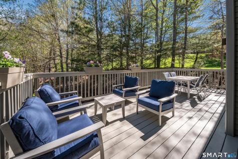 5 Boxwood Circle Avon CT 06001