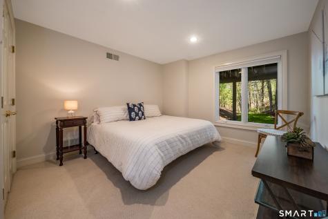 5 Boxwood Circle Avon CT 06001