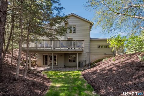 5 Boxwood Circle Avon CT 06001