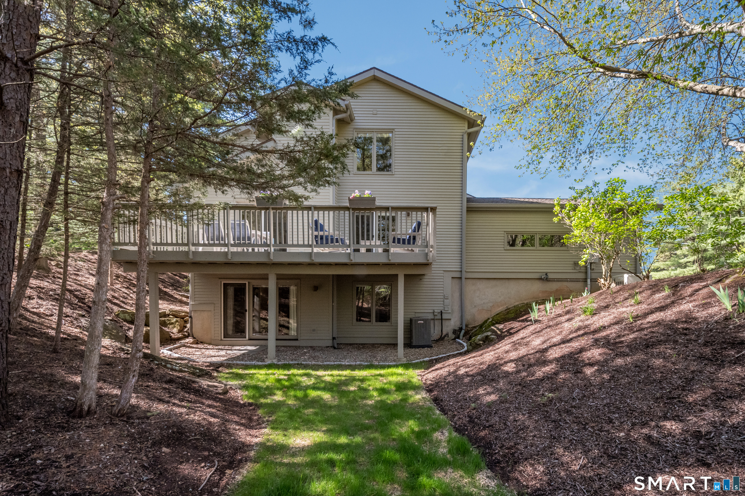 5 Boxwood Circle Avon CT 06001