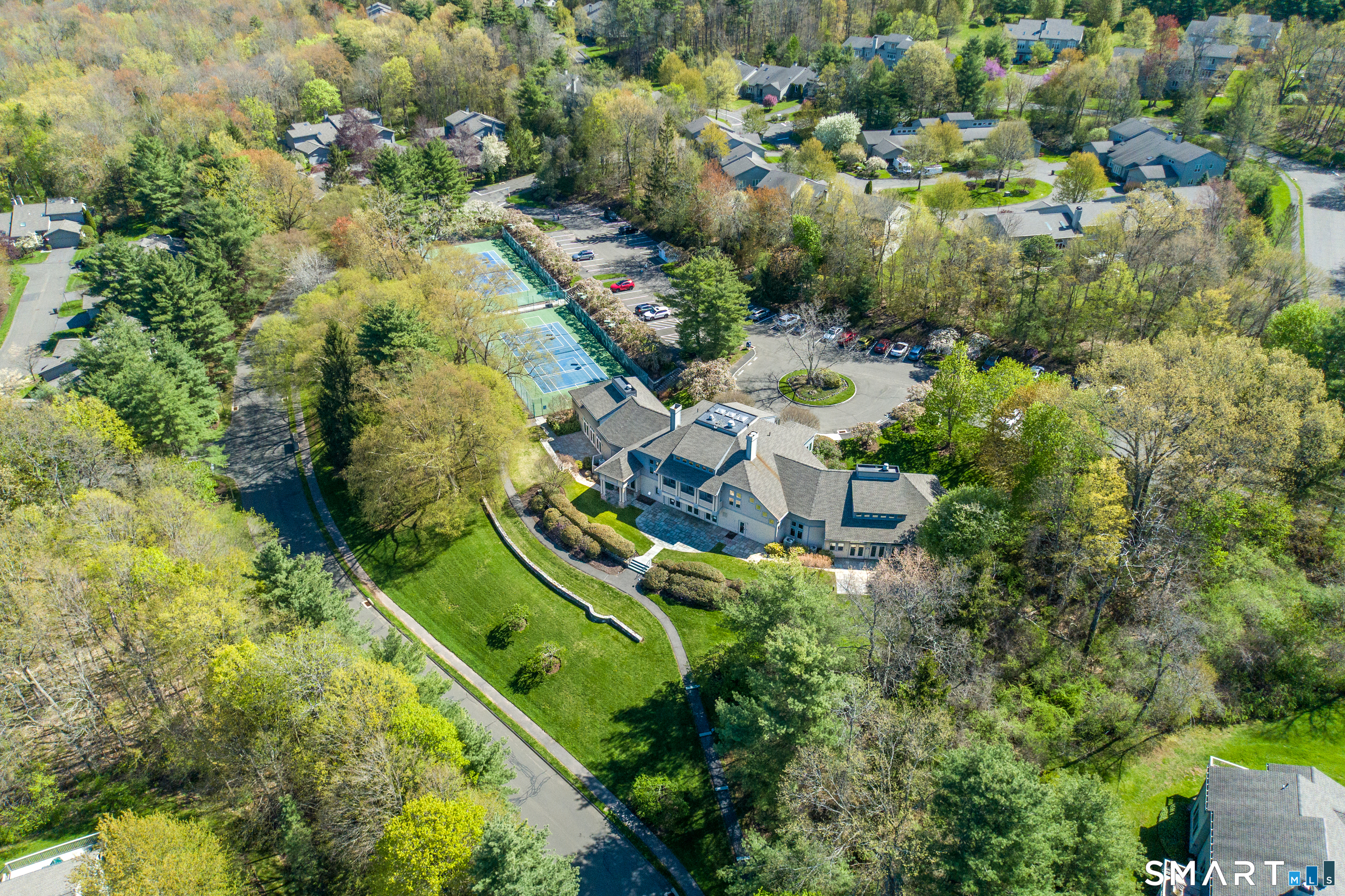 5 Boxwood Circle Avon CT 06001