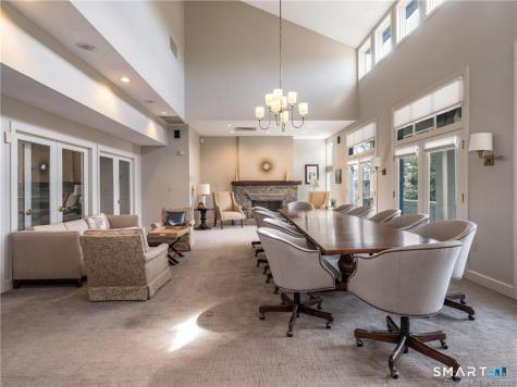 5 Boxwood Circle Avon CT 06001