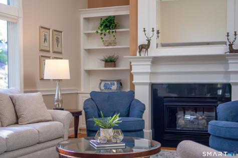5 Boxwood Circle Avon CT 06001