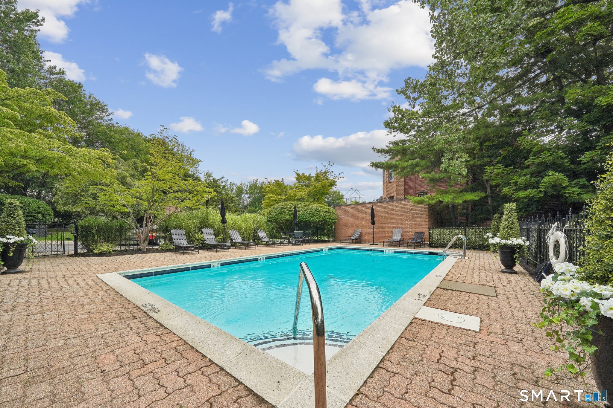 3300 Park Avenue Bridgeport CT 06604