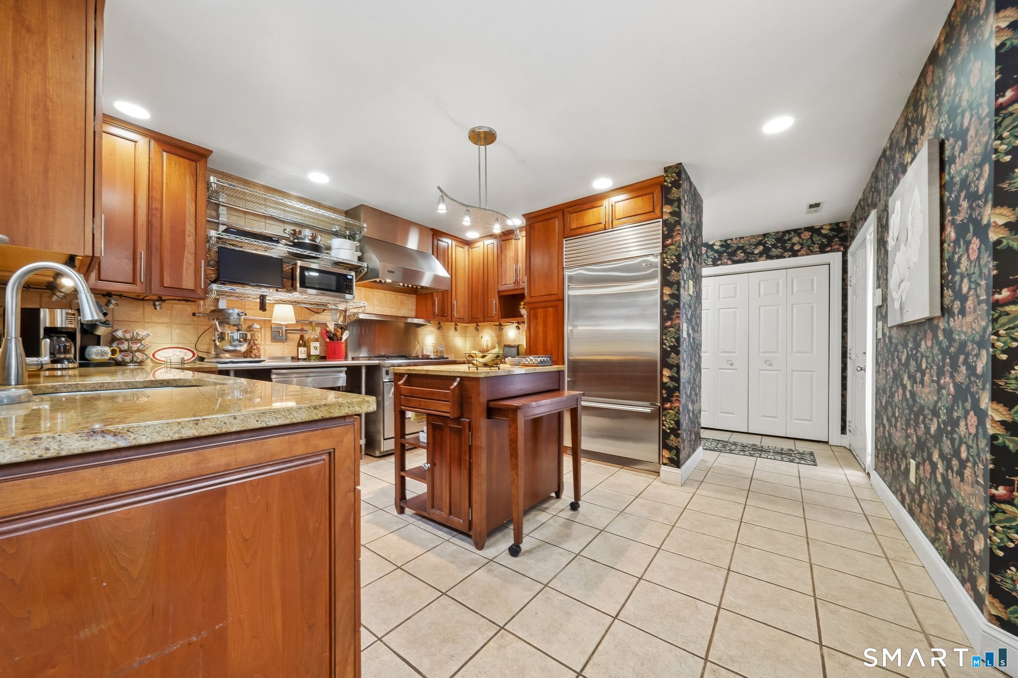 3300 Park Avenue Bridgeport CT 06604