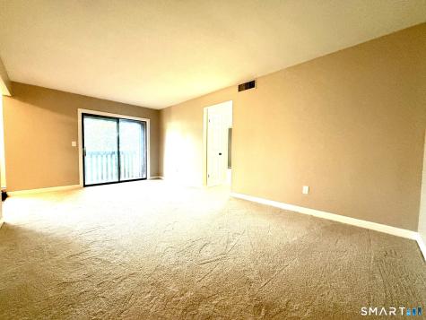 15 Woodsedge Drive Newington CT 06111