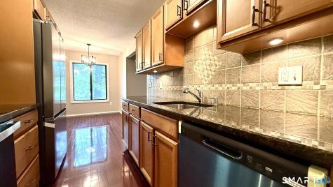 15 Woodsedge Drive Newington CT 06111