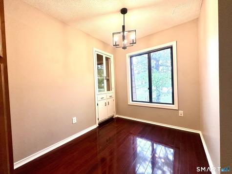 15 Woodsedge Drive Newington CT 06111