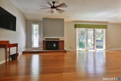 945 Heritage Village Southbury CT 06488