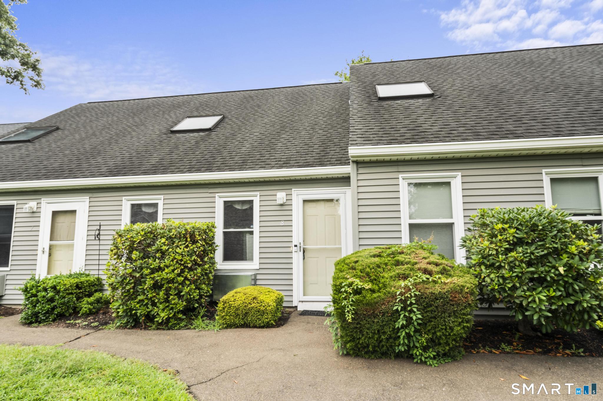 8 Grove Court Branford CT 06405