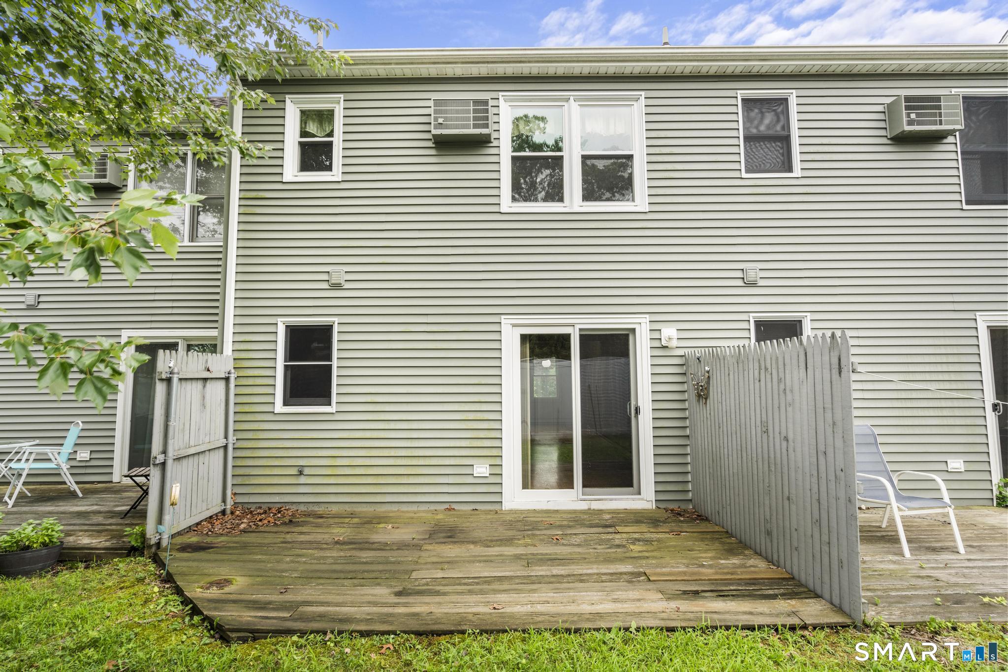 8 Grove Court Branford CT 06405