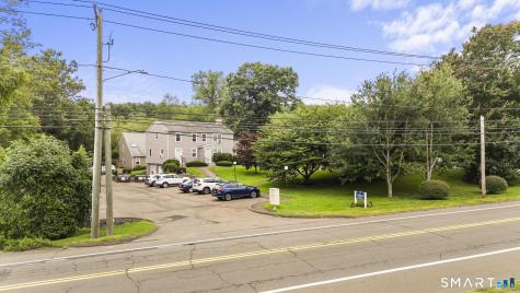 8 Grove Court Branford CT 06405