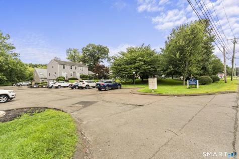 8 Grove Court Branford CT 06405