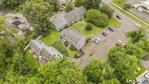 8 Grove Court Branford CT 06405