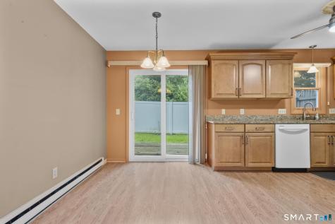8 Grove Court Branford CT 06405