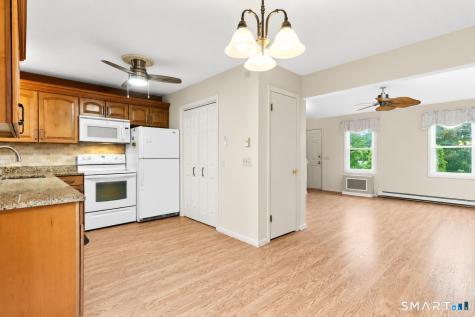 8 Grove Court Branford CT 06405