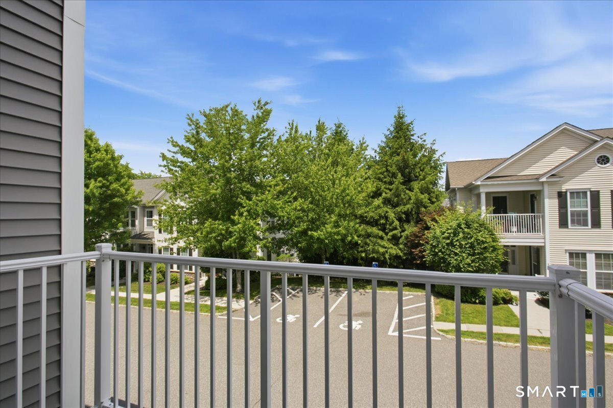 11 Mercy Street Danbury CT 06810