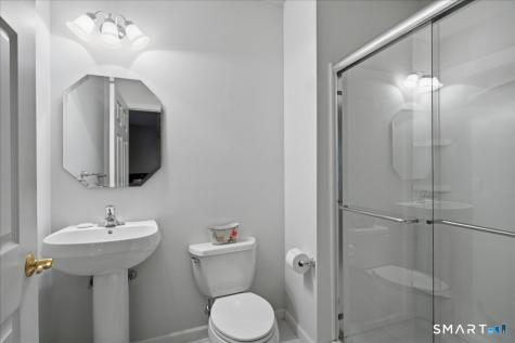 11 Mercy Street Danbury CT 06810