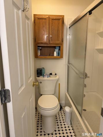 9B Pilgrim's Harbor Road Wallingford CT 06492