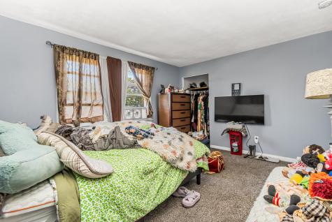 26 Karen Court Bridgeport CT 06606
